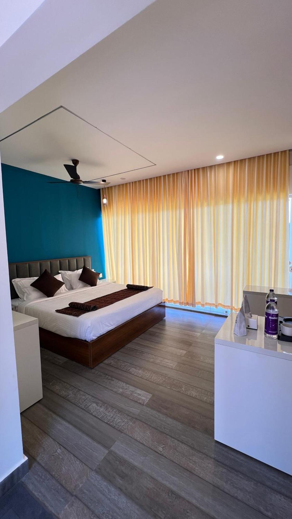 Aura Safari Hotel Vaduvanchal Kültér fotó