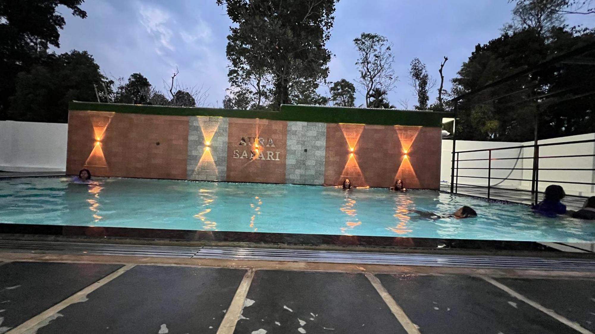 Aura Safari Hotel Vaduvanchal Kültér fotó