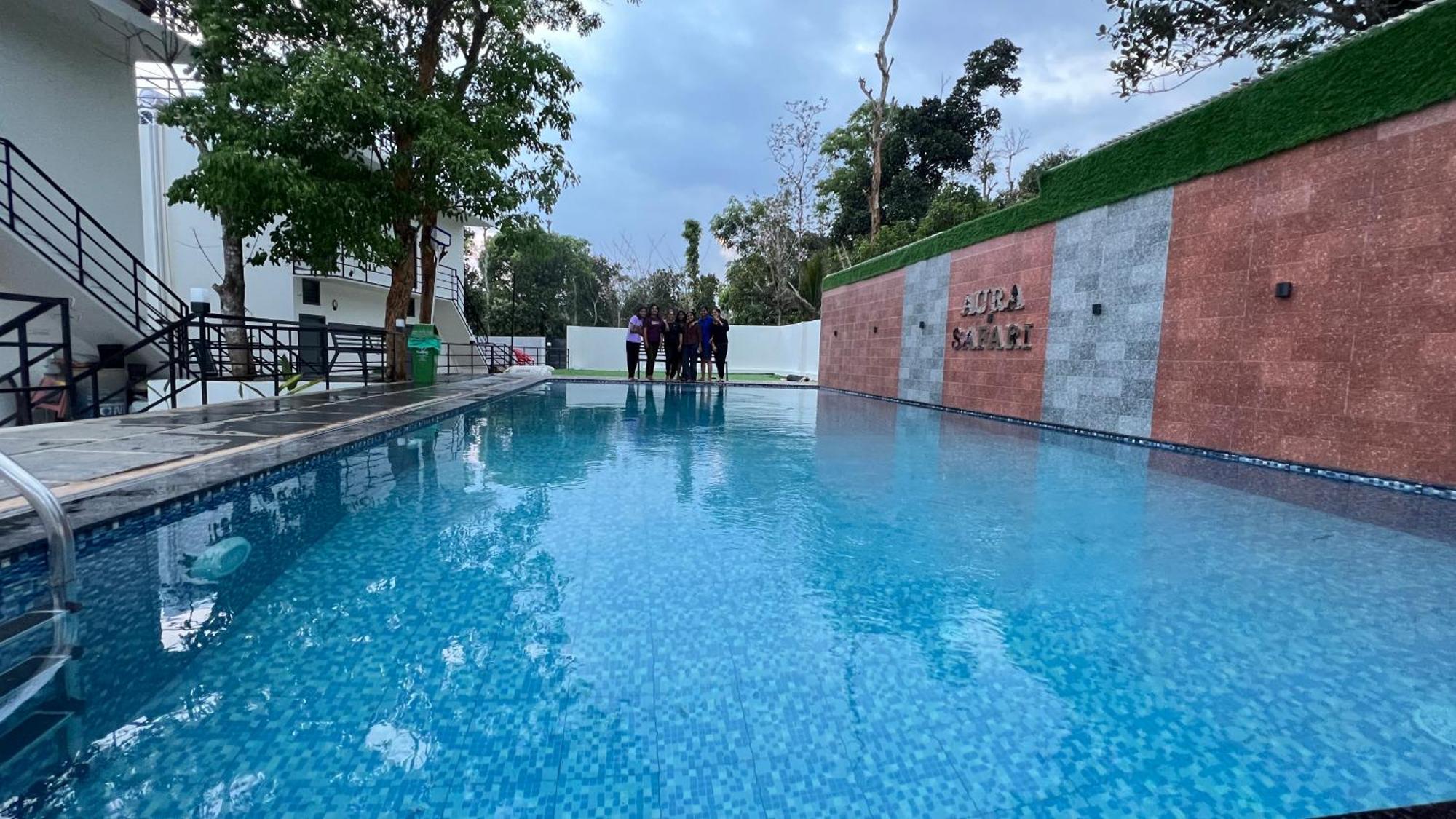 Aura Safari Hotel Vaduvanchal Kültér fotó
